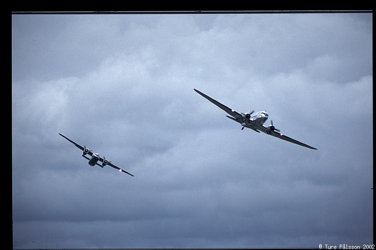 Pembroke (Swedish AF designation Tp-83) and DC-3