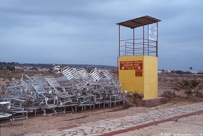 Empty lifeguard post